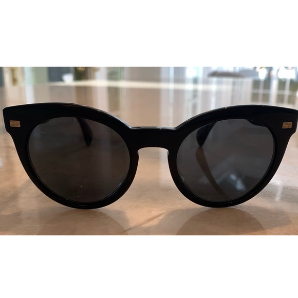 Oliver Peoples Accessories - Oliver Peoples Dore Sunglasses